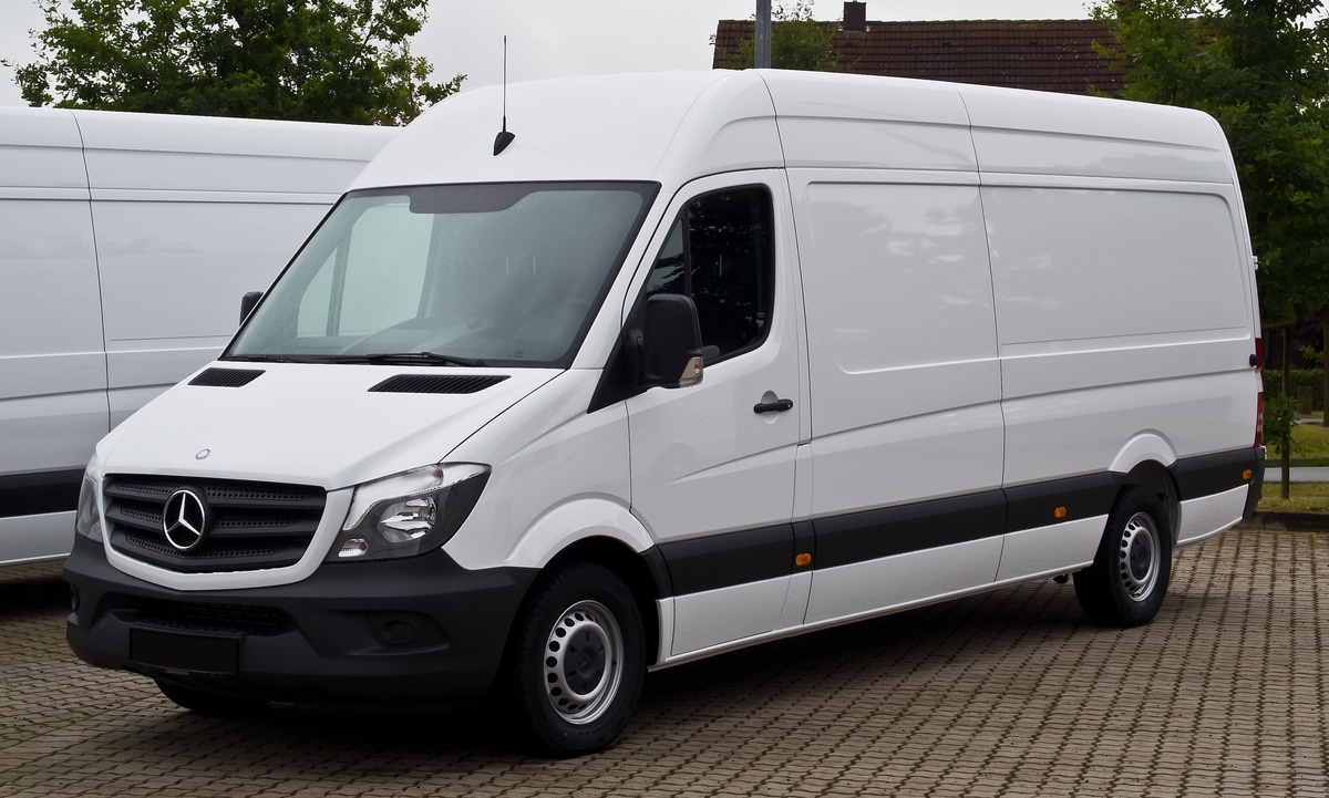 Мікроавтобуси Mercedes Sprinter