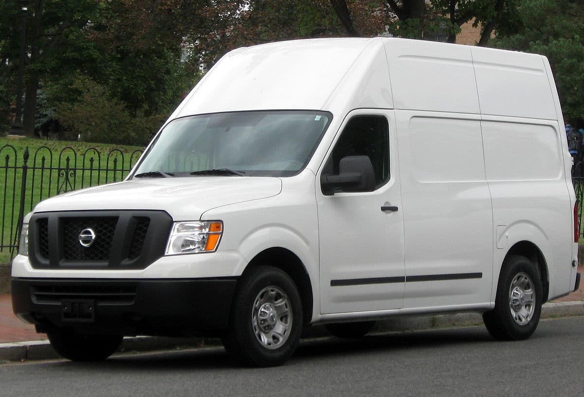  Nissan NV2500