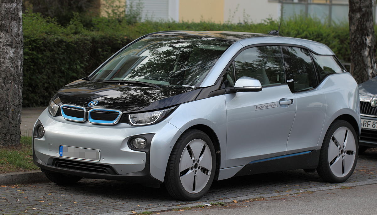 Електромобіль BMW I3