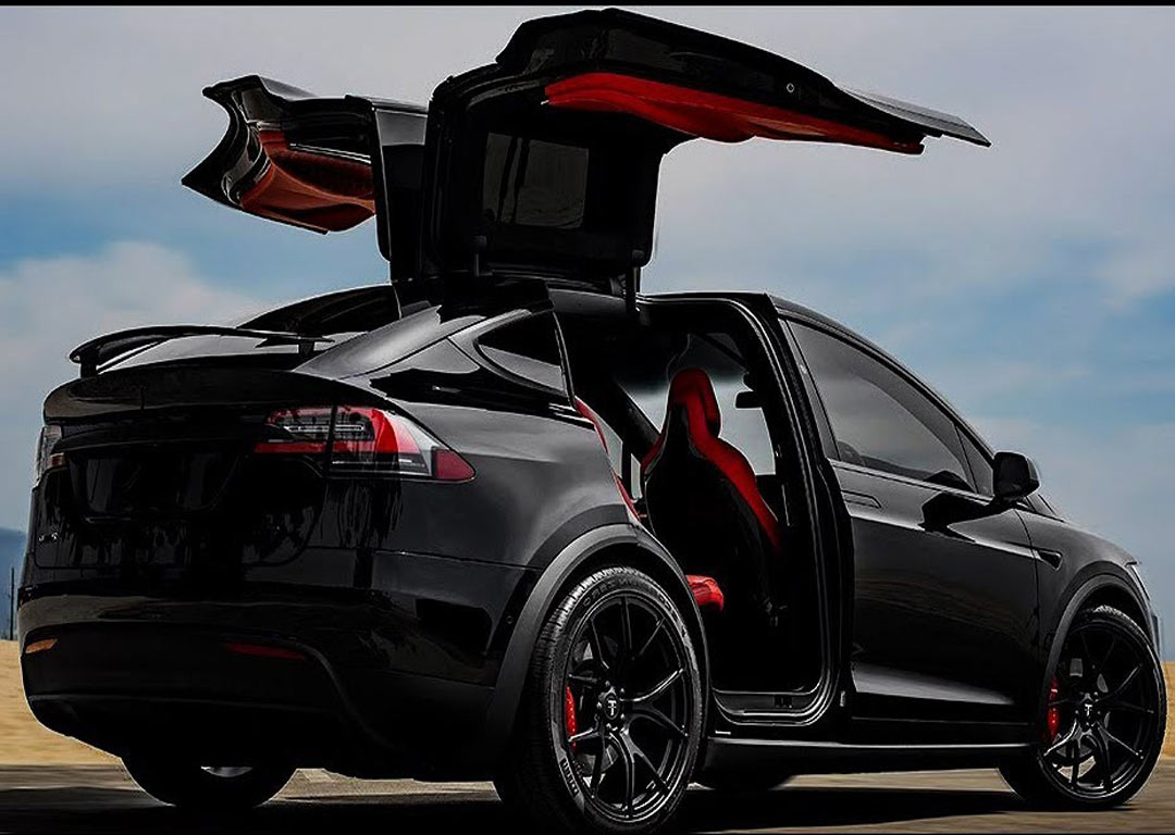 Електрокари Tesla Model X